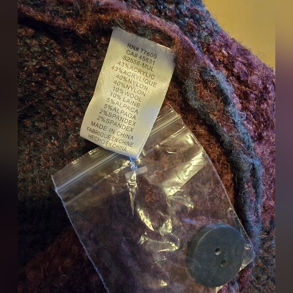 SALTWATER LUXE Super soft Cardigan Coat. Fits oversized Best for Med-Large. NWT - Picture 6 of 6